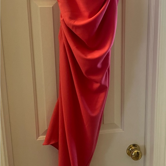 ELLIATT - Picture 7 of 9